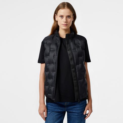  Kadın Kapitone Regular Fit Kapüşonlu Kapitone Siyah Yelek