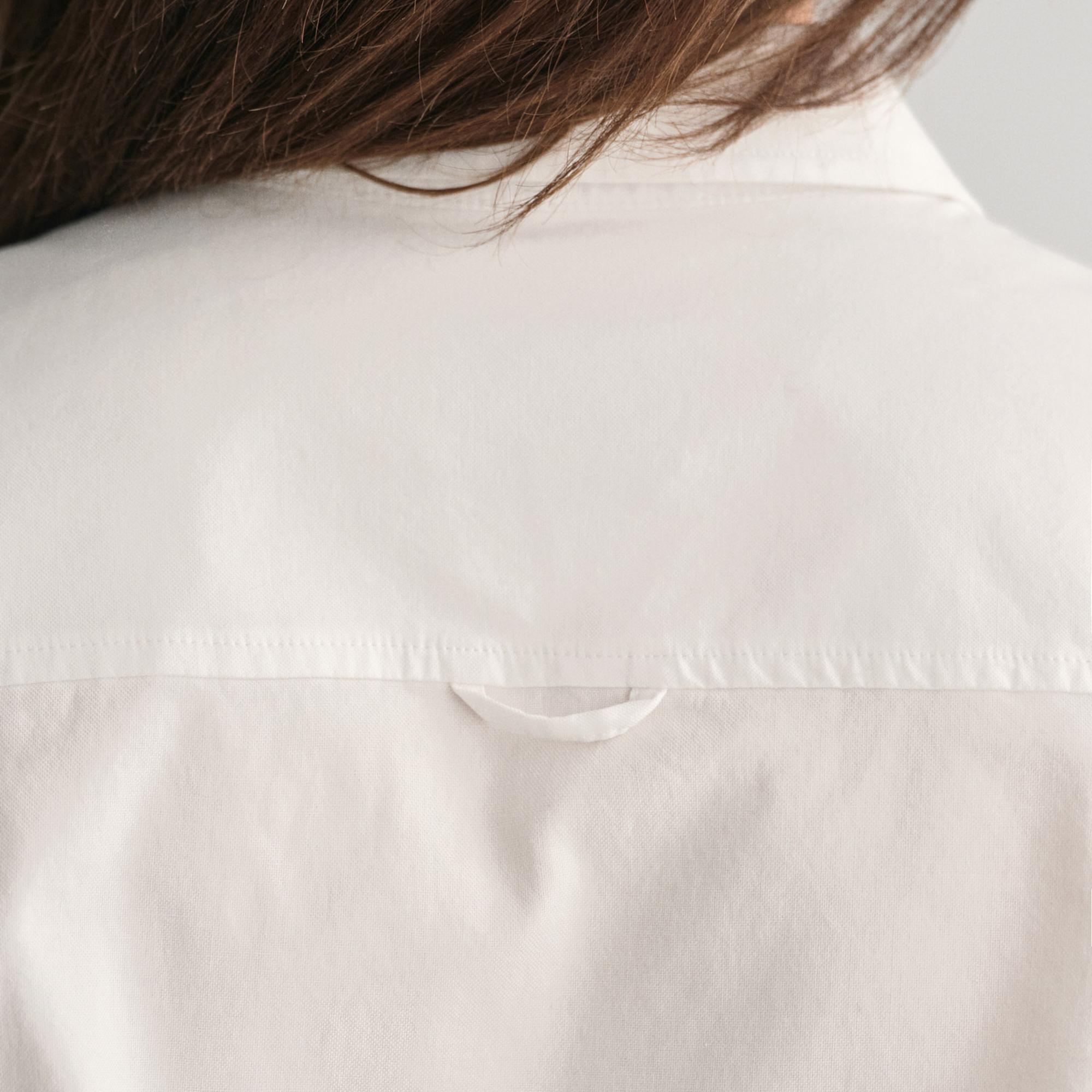 GANT Kadın Beyaz Slim Fit Klasik Yaka Oxford Gömlek