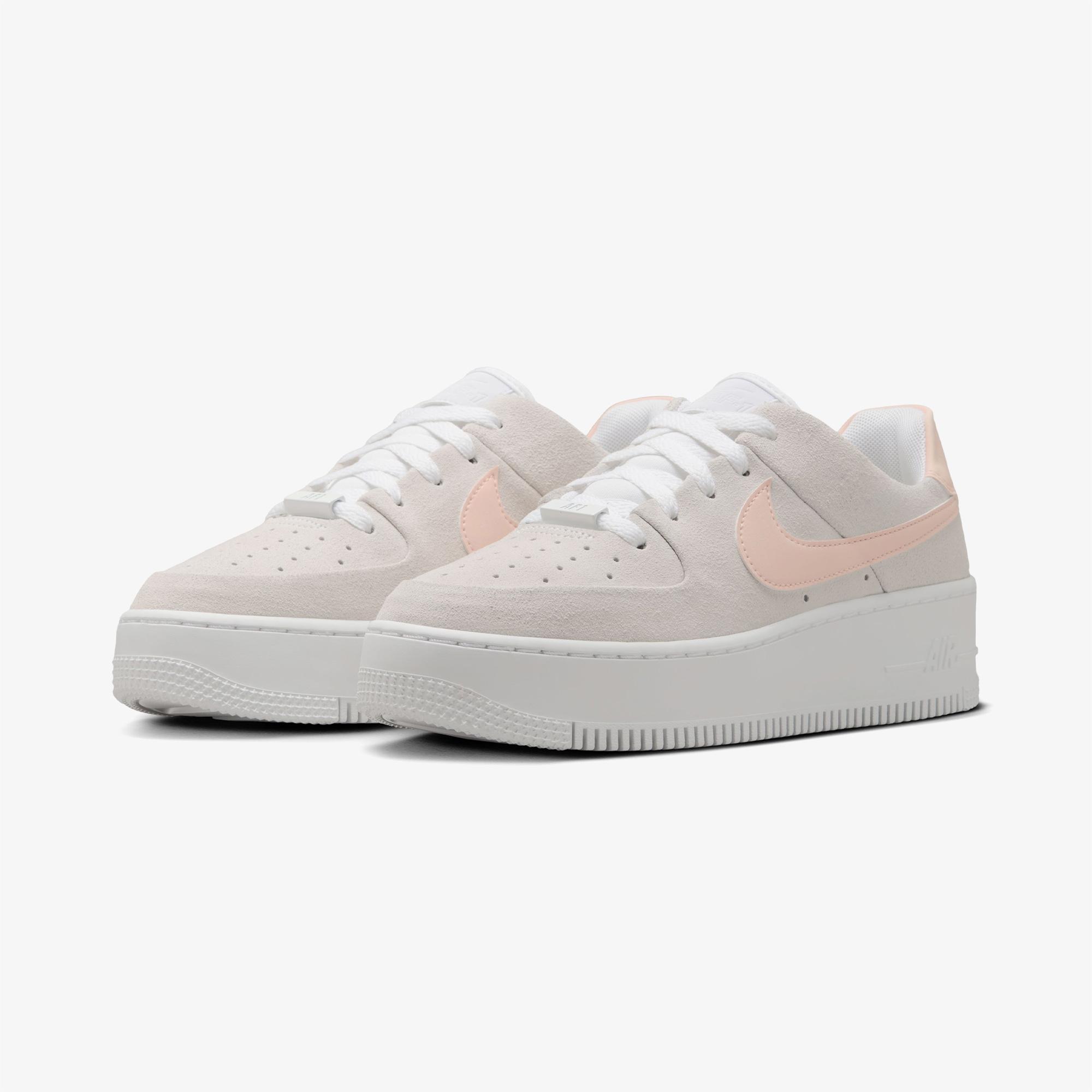 Nike Air Force 1 Sage Low Kadın Krem Rengi Spor Ayakkabı