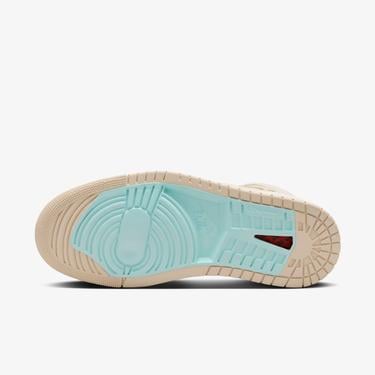  Jordan Air 1 Zoom CMFT 2 Kadın Krem Rengi Spor Ayakkabı