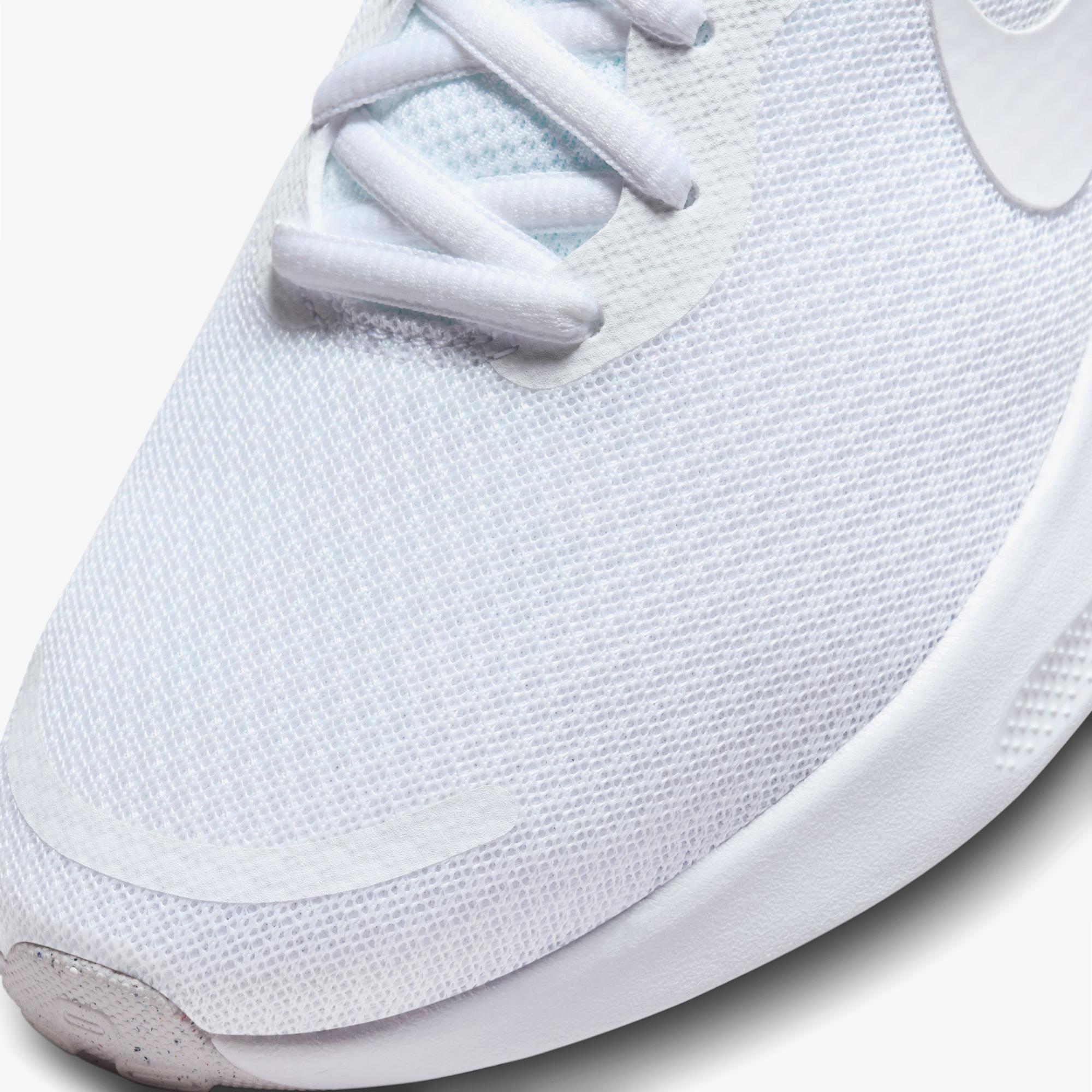 Nike Revolution 7 Kadın Beyaz Koşu Ayakkabısı