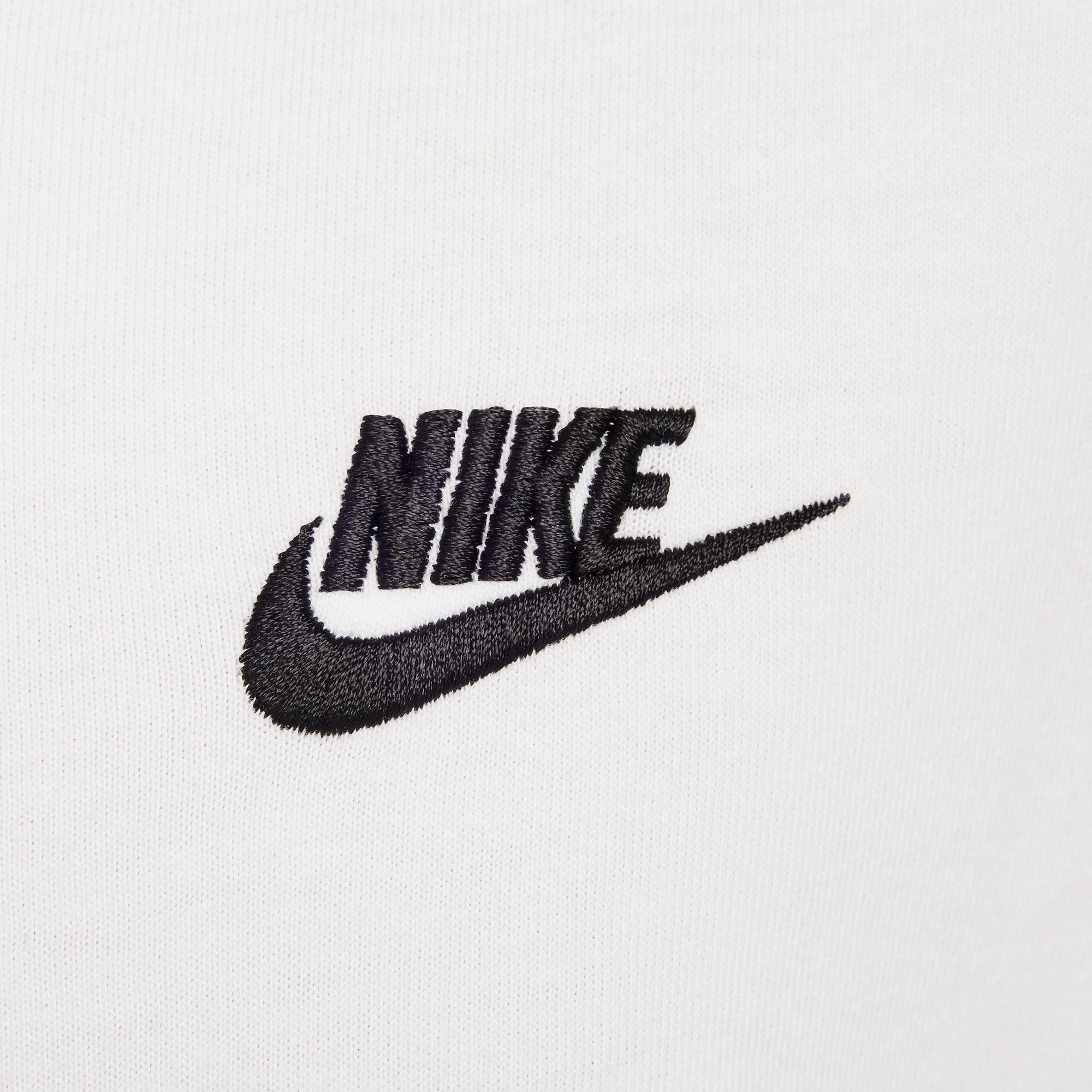 Nike Sportswear Futura Çocuk Beyaz T-Shirt
