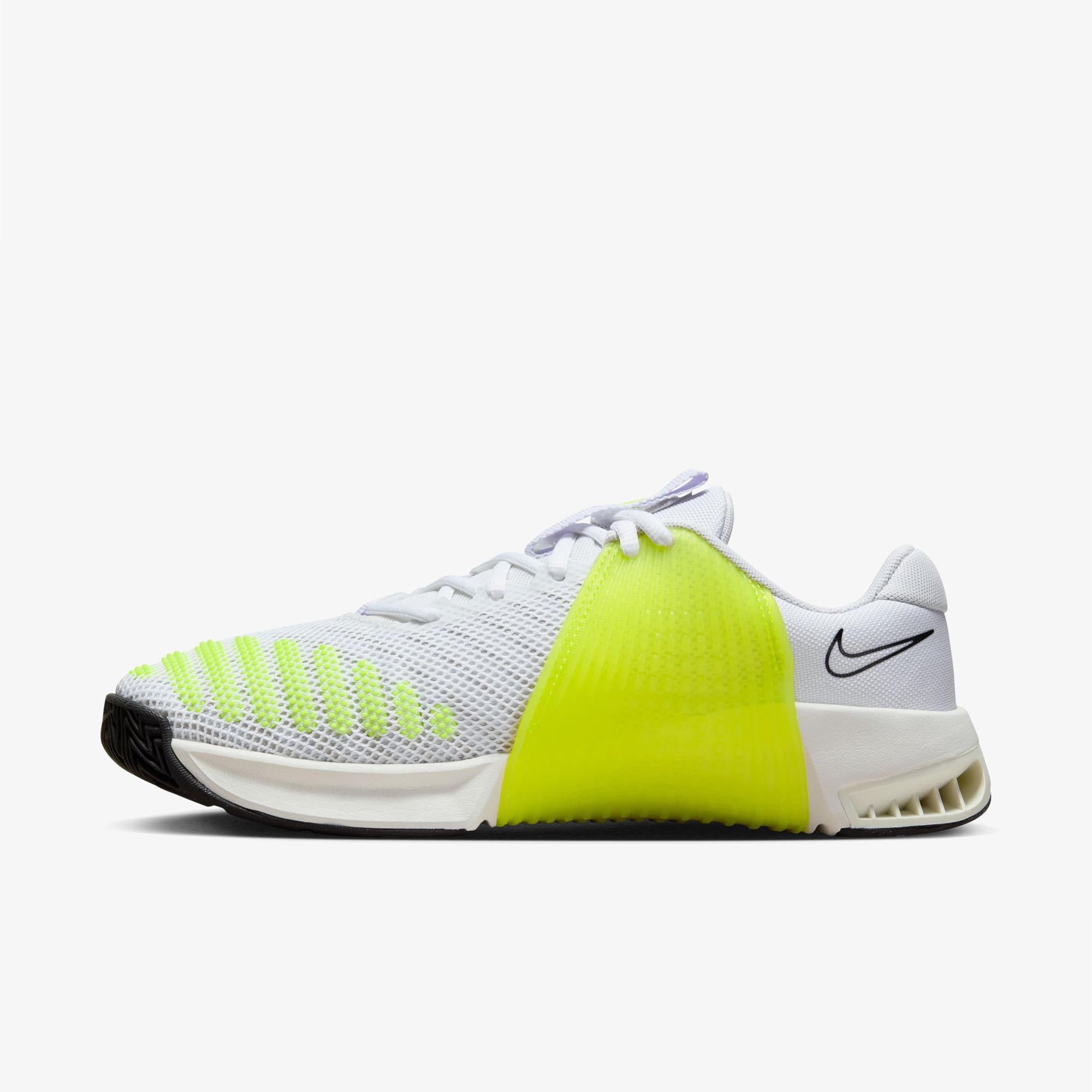 Nike Metcon 9 Kadın Beyaz Spor Ayakkabı