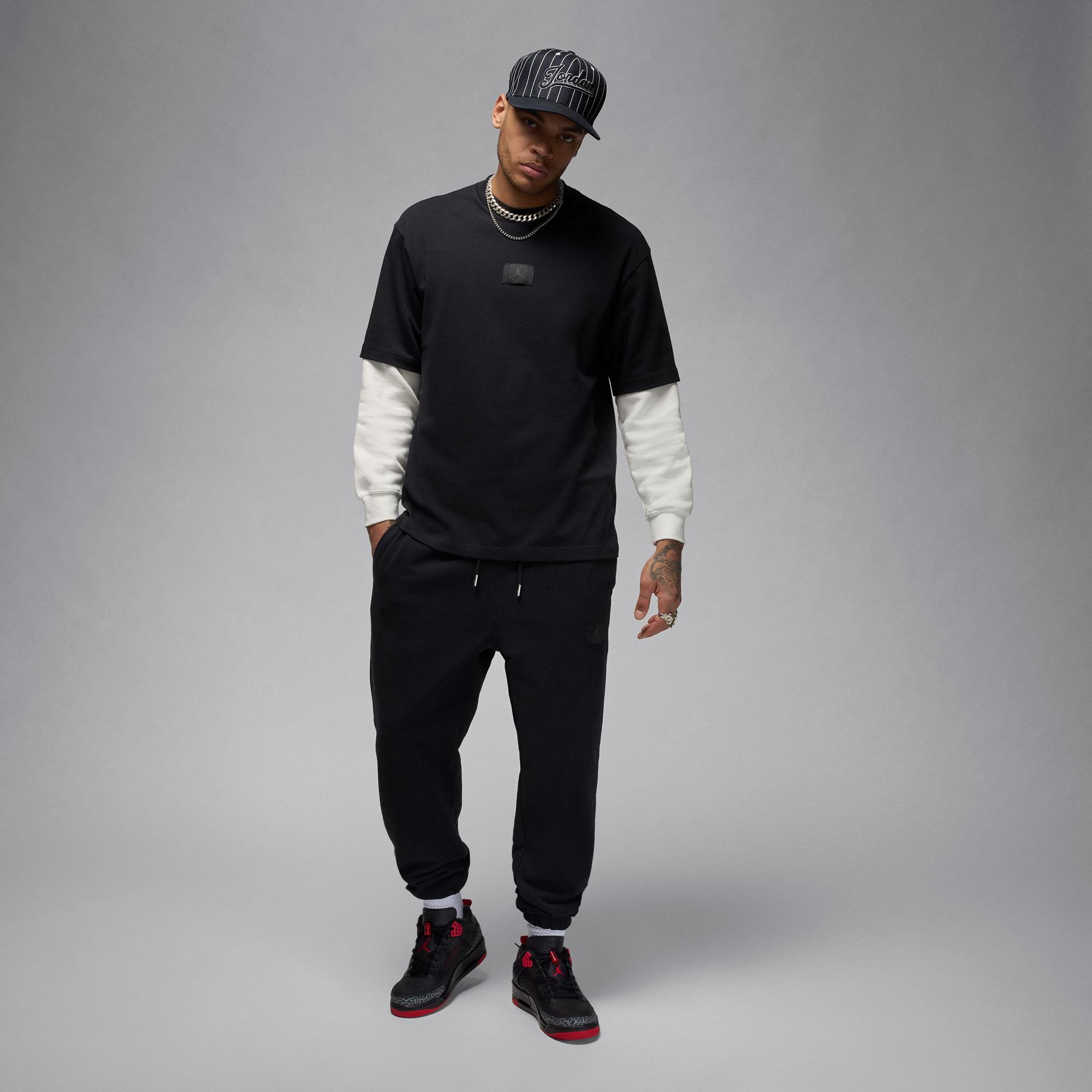 Jordan Flight Essentials Erkek Siyah T-Shirt