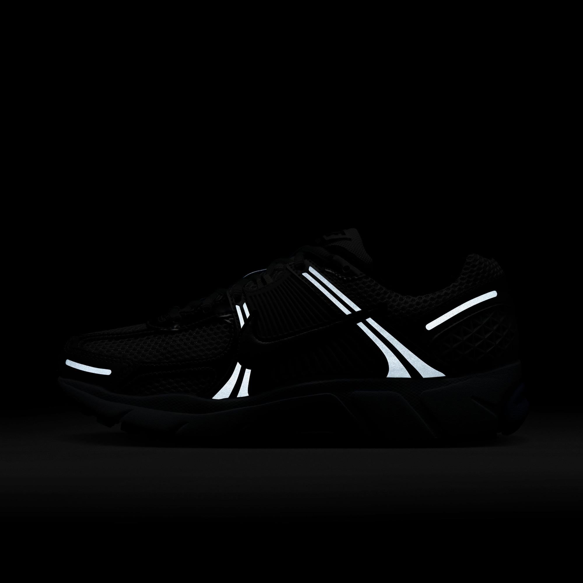 Nike Zoom Vomero 5 Kadın Beyaz Spor Ayakkabı