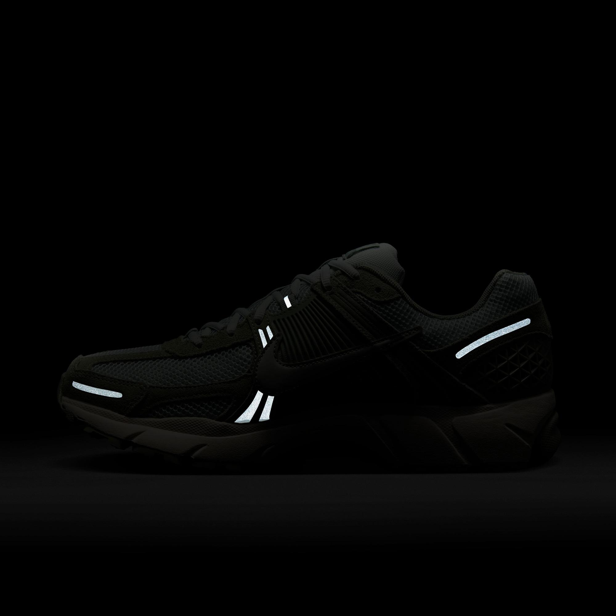 Nike Zoom Vomero 5 Erkek Yeşil Spor Ayakkabı