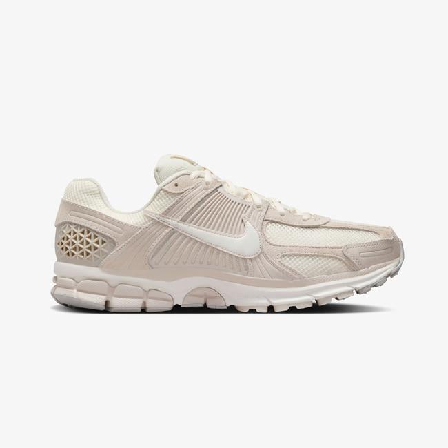  Nike Zoom Vomero 5 Erkek Bej Spor Ayakkabı