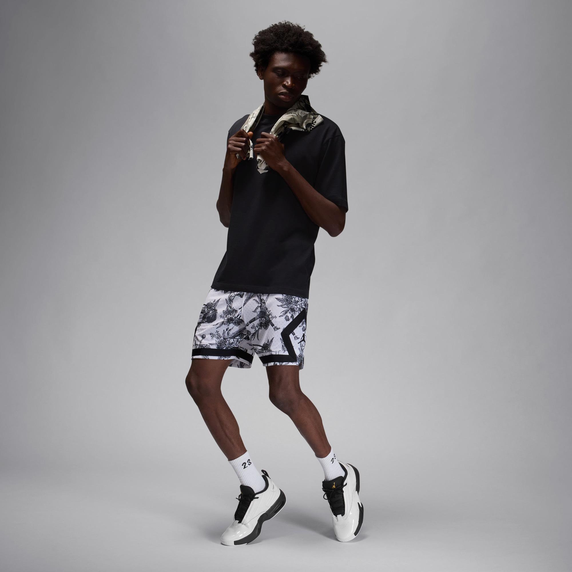 Jordan Max Aura 6 Erkek Beyaz Spor Ayakkabı