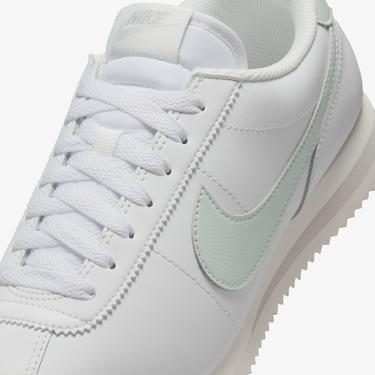  Nike Cortez Kadın Krem Rengi Spor Ayakkabı