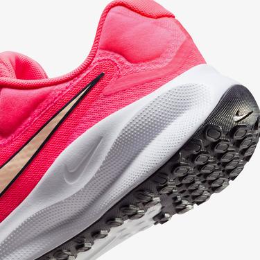  Nike Revolution 7 Kadın Pembe Koşu Ayakkabısı