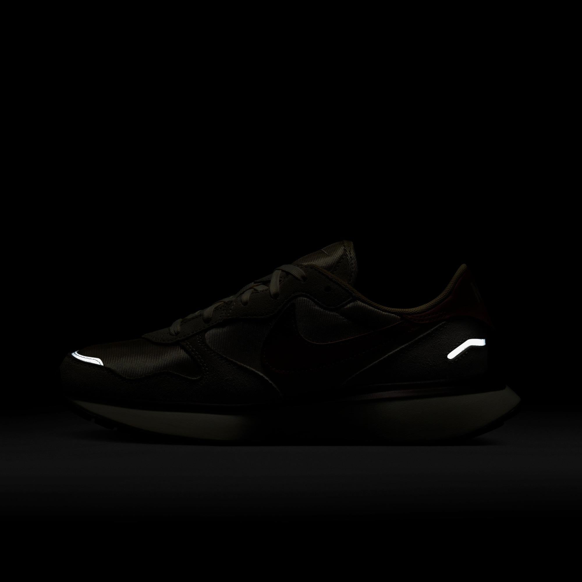 Nike Phoenix Waffle Kadın Sarı Spor Ayakkabı