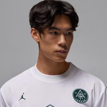  Jordan Essentials Gfx Erkek Beyaz T-Shirt