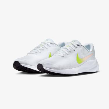  Nike Revolution 7 Kadın Beyaz Koşu Ayakkabısı