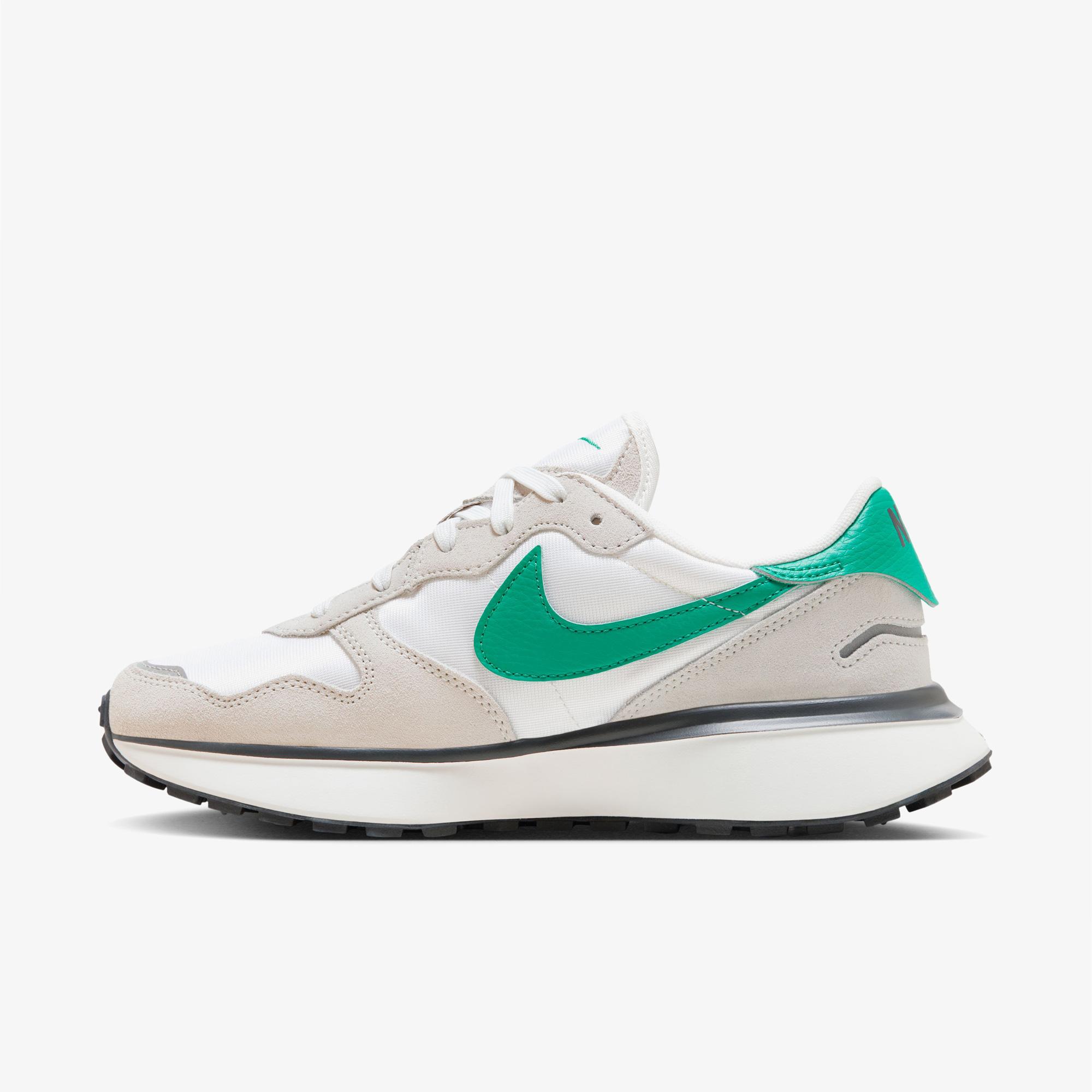 Nike Phoenix Waffle Kadın Beyaz Spor Ayakkabı