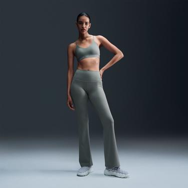  Nike Dri-Fit Indy Hafif Destekli Kadın Yeşil Bra