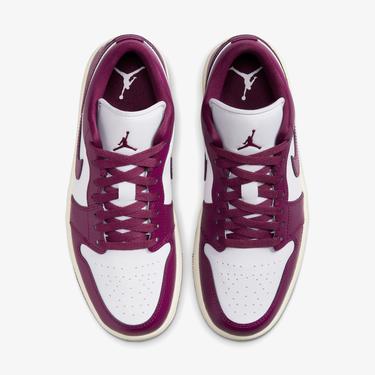  Jordan Air 1 Low Kadın Bordo/Beyaz Spor Ayakkabı