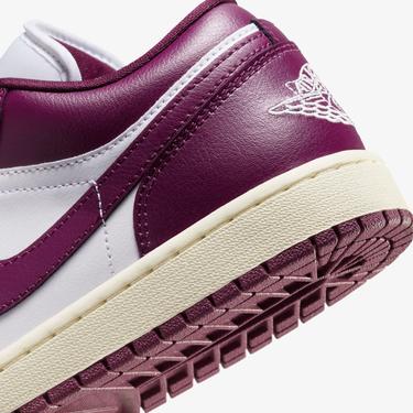  Jordan Air 1 Low Kadın Bordo/Beyaz Spor Ayakkabı