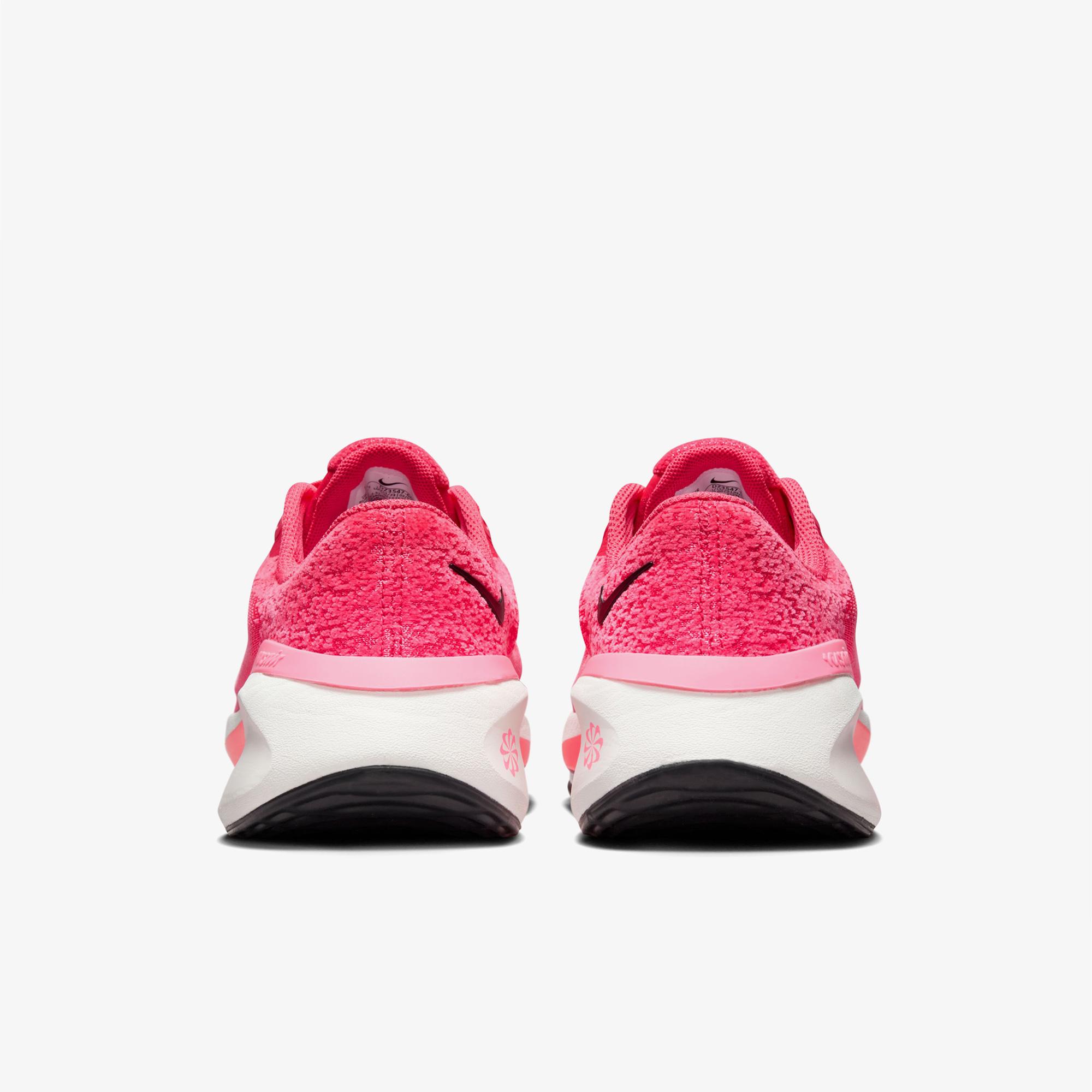 Nike Versair Kadın Pembe Spor Ayakkabı