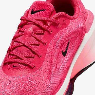  Nike Versair Kadın Pembe Spor Ayakkabı