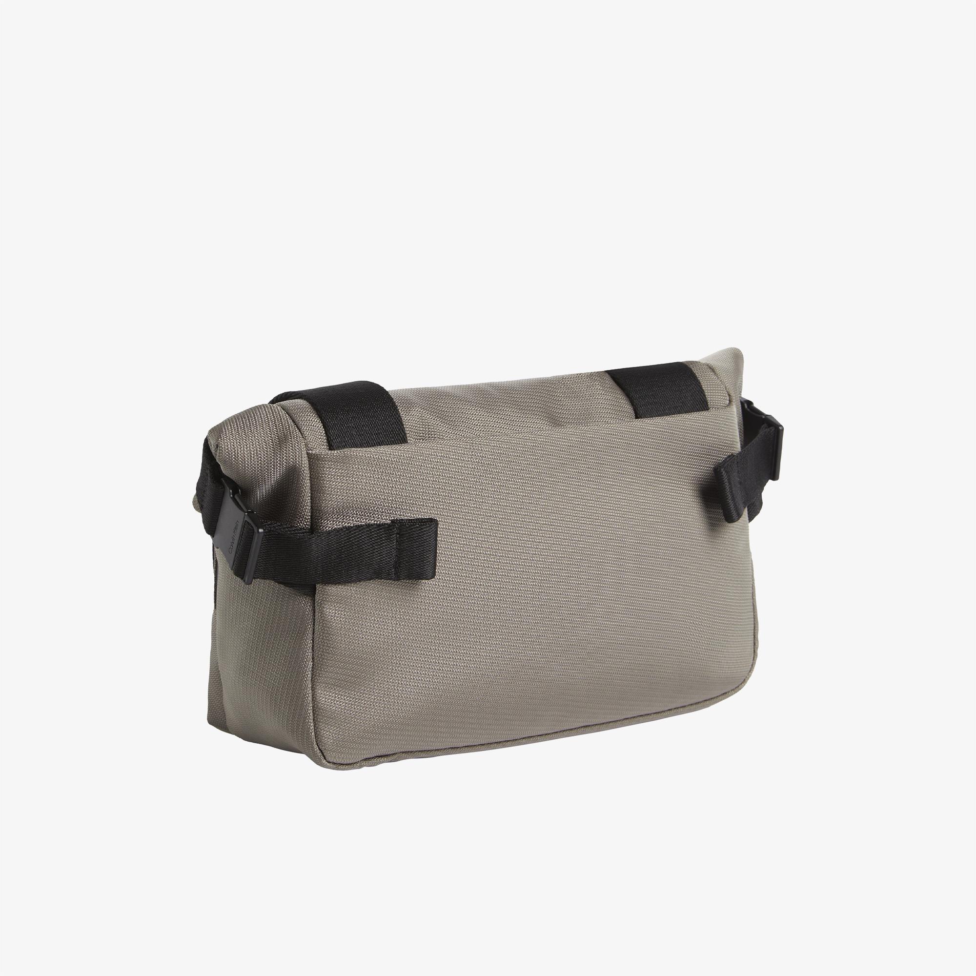 Calvin Klein Must Erkek Gri Çapraz Çanta