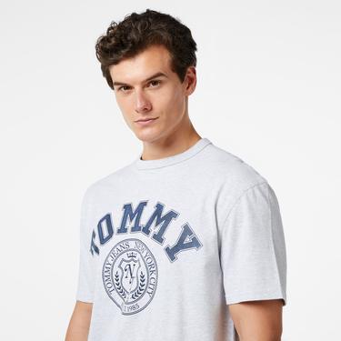 Tommy Hilfiger Jeans Vintage Arch Tommy Erkek Gri T-Shirt