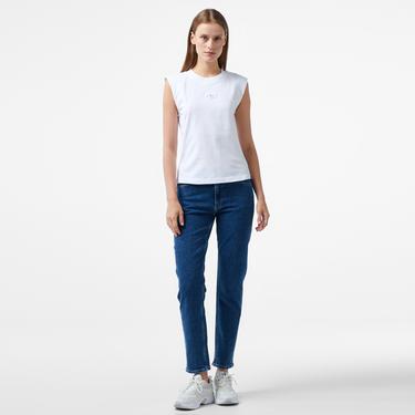  Calvin Klein Jeans Woven Label Loose Muscle Kadın Beyaz T-Shirt