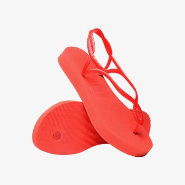  Havaianas Luna Flatform Kadın Kırmızı Terlik