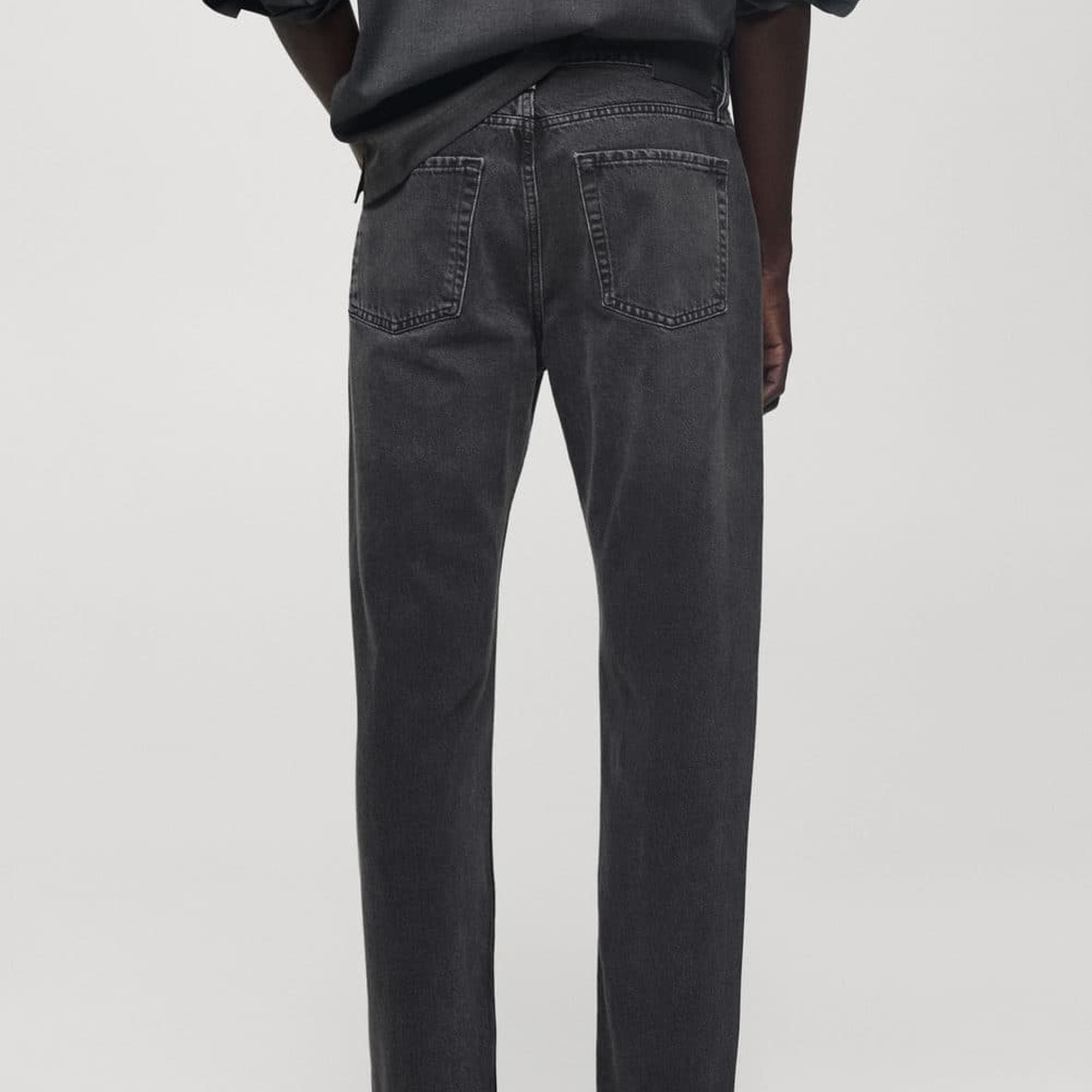 Mango Erkek Koyu Gri Düz Kesim Jean Gri