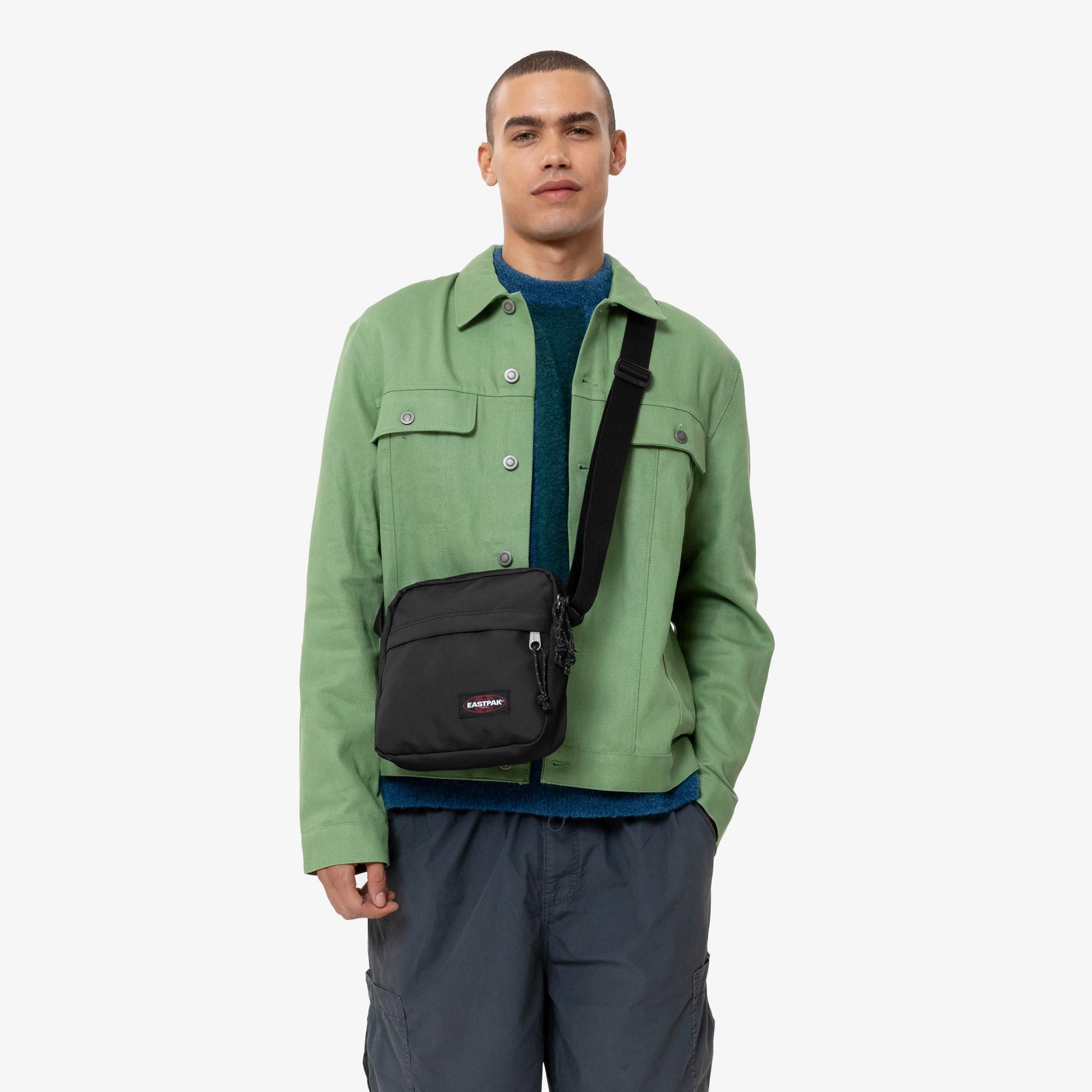 Eastpak The Bigger One Unisex Siyah Omuz Çantası