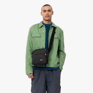  Eastpak The Bigger One Unisex Siyah Omuz Çantası