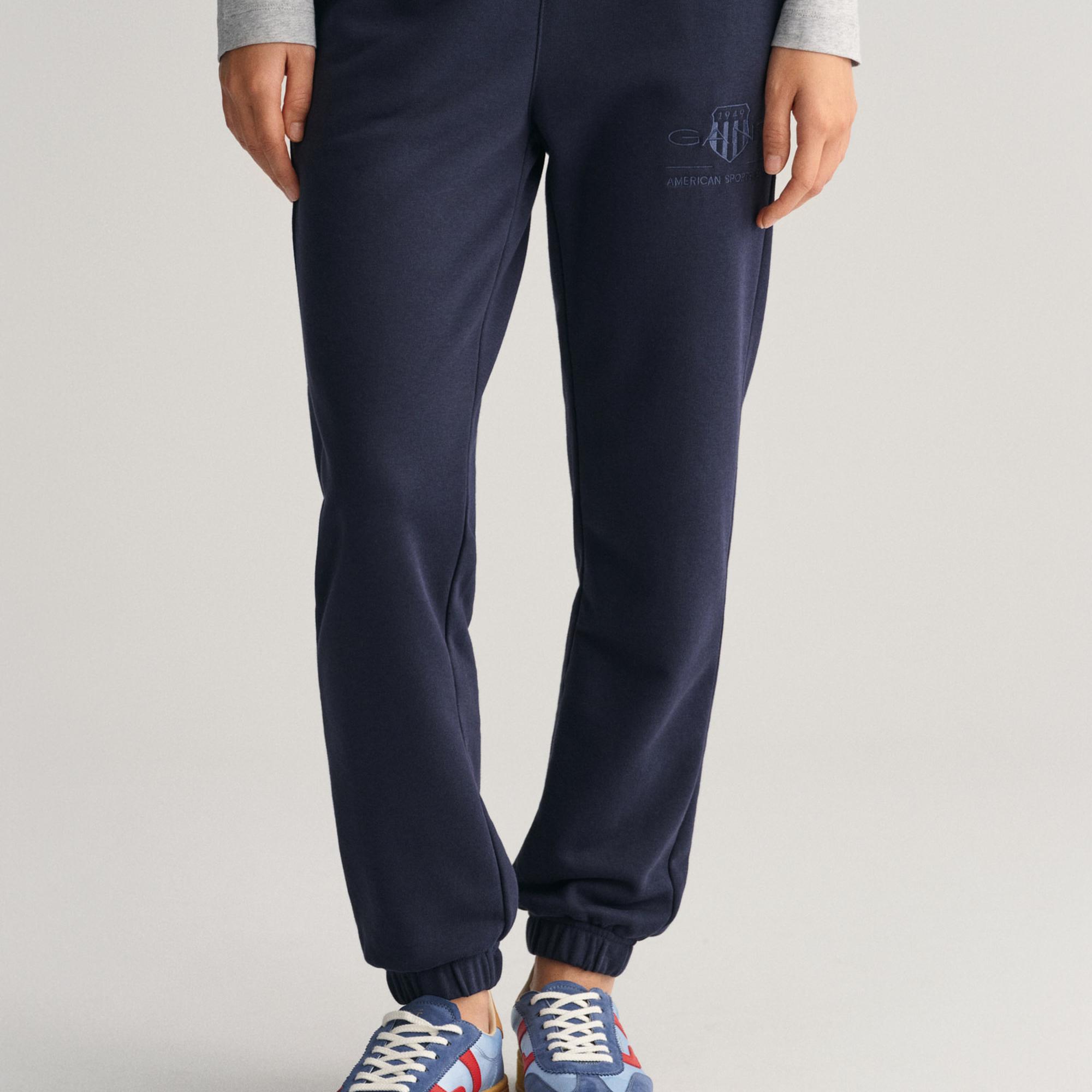 GANT Kadın Lacivert Regular Fit Logolu Eşofman Altı