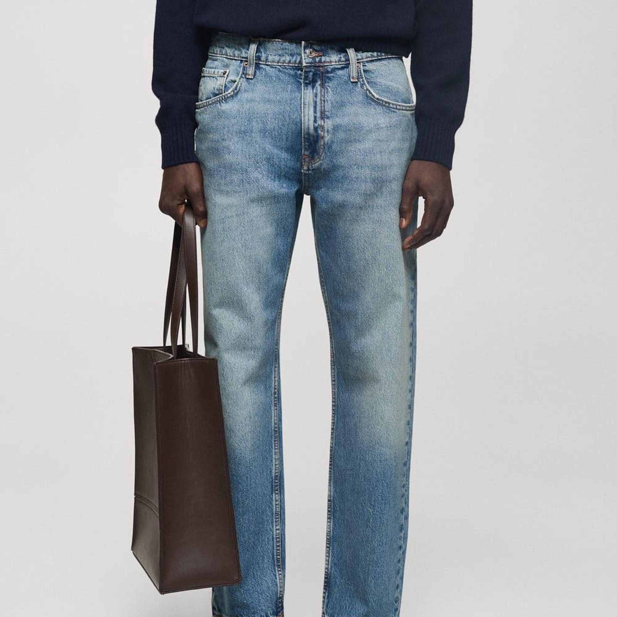 Mango Erkek Yırtık Açık Yıkama Düz Kesim Jean Orta Vintage Mavi