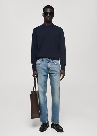 Mango Erkek Yırtık Açık Yıkama Düz Kesim Jean Orta Vintage Mavi
