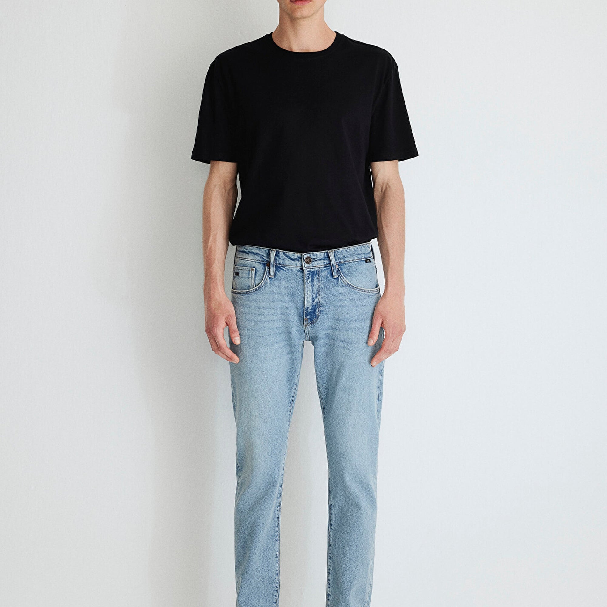 Mavi Jake Classic Denim Puslu Açık Mavi Jean Pantolon 0042286799