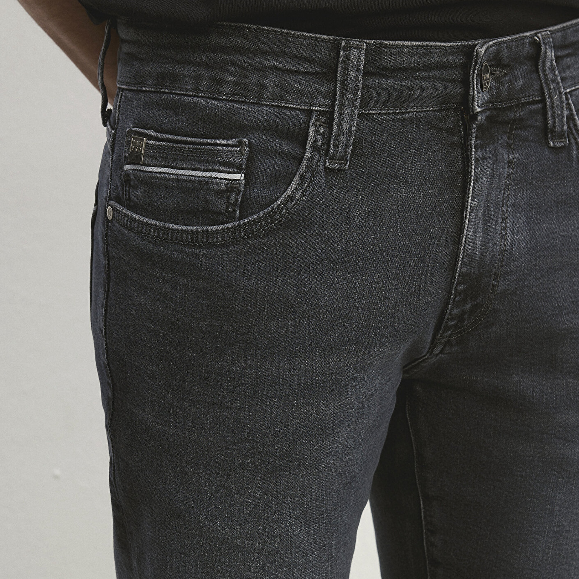 Mavi Jake Mavi Pro Vintage Koyu Gri Jean Pantolon 0042286535