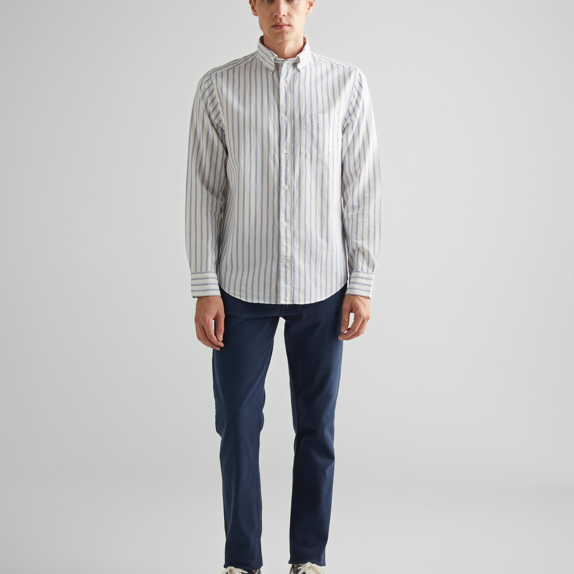 GANT Erkek Beyaz Regular Fit Düğmeli Yaka Çizgili Oxford Gömlek