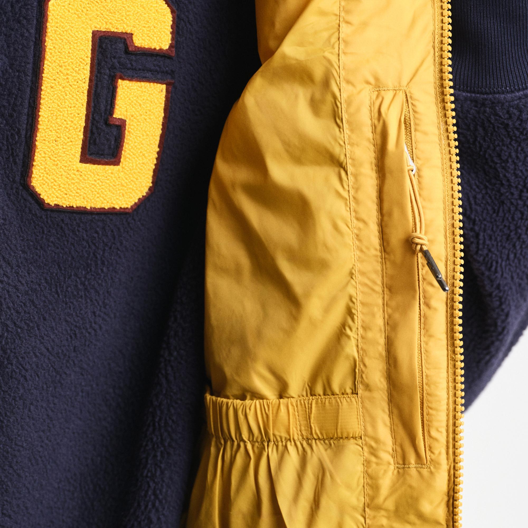 GANT Erkek Sarı Kapüşonlu Yelek