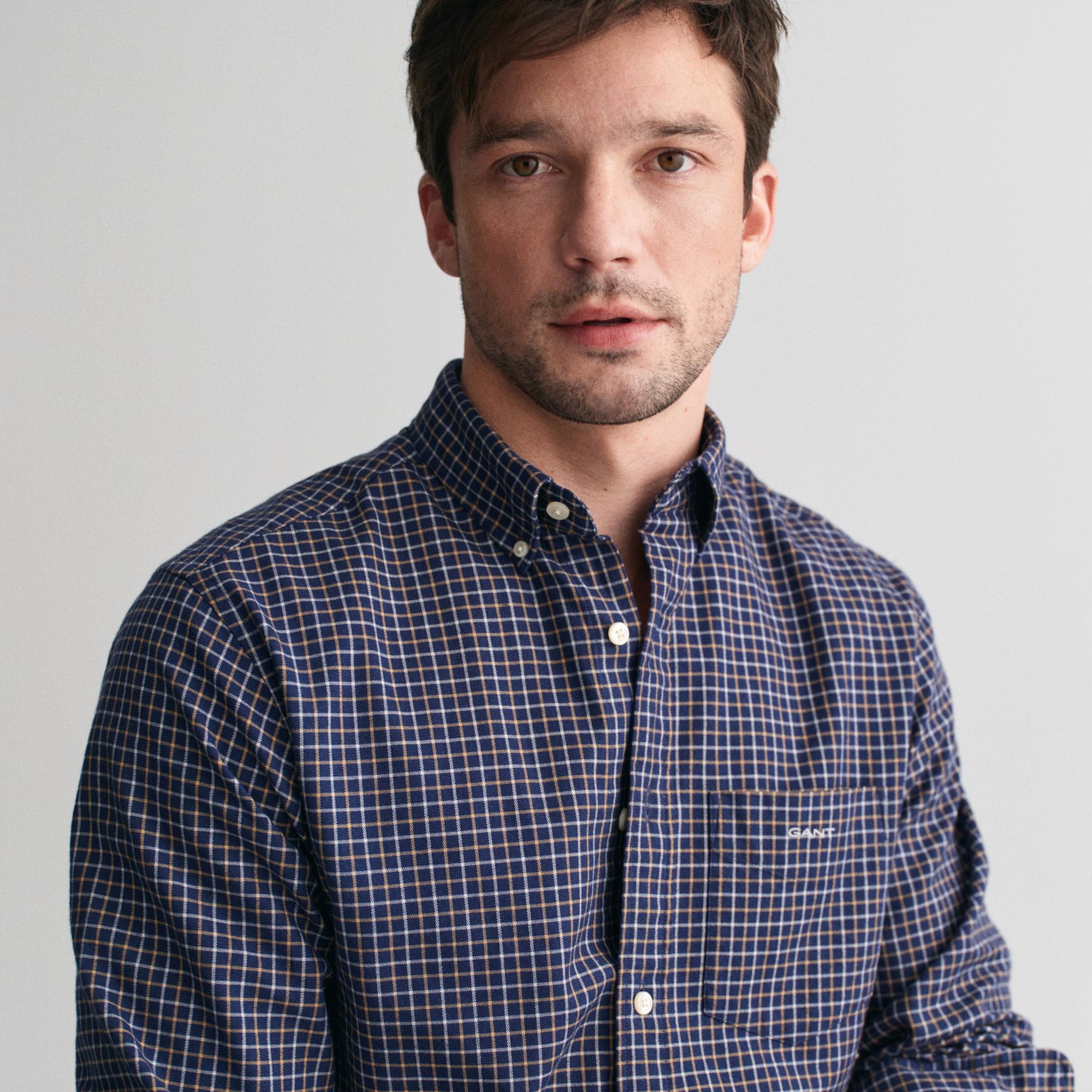 GANT Erkek Lacivert Regular Fit Düğmeli Yaka Kareli Gömlek
