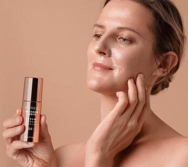  FOREO SUPERCHARGED 2.0 İletken Serum - Mikro Kapsüllü Gençlik Koruyucu, 30ml