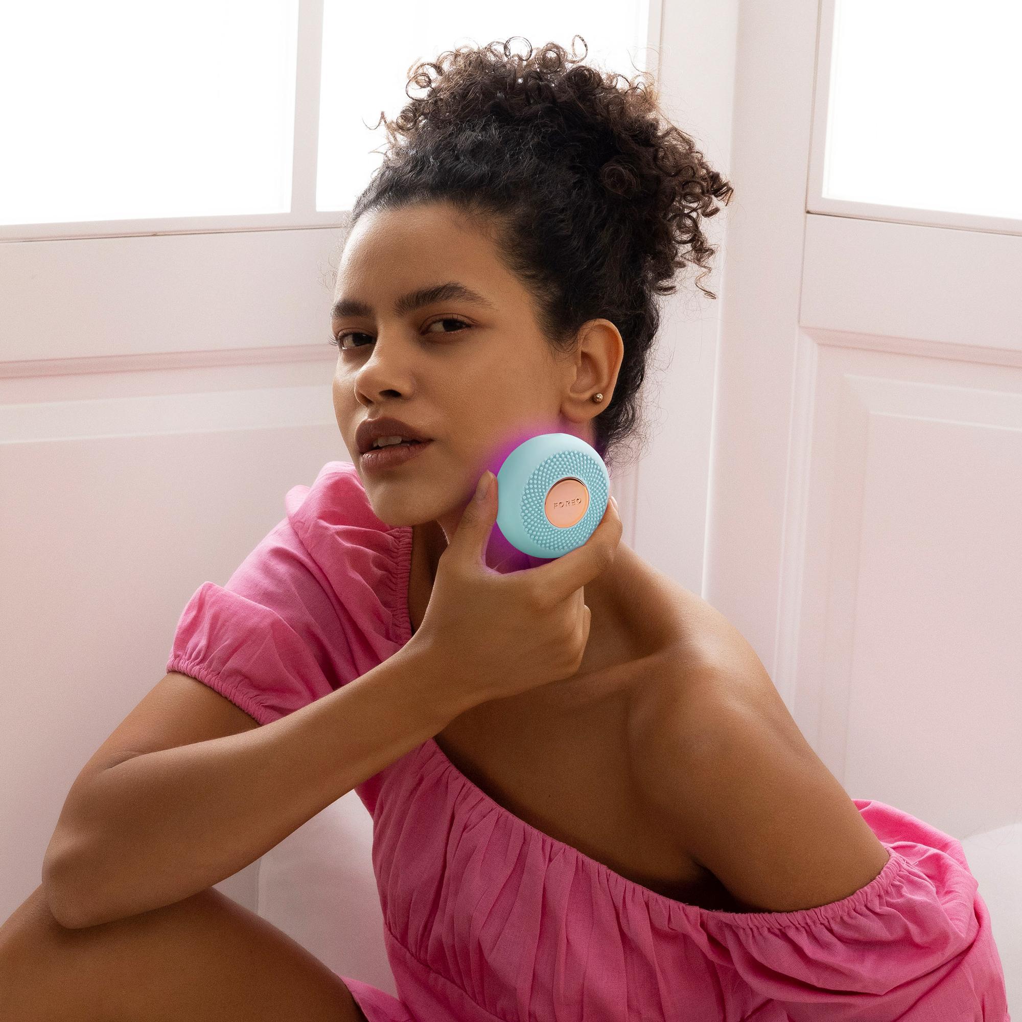 FOREO UFO 3 Mini Power Maske ve Işık Terapi Cihazı, Arctic Blue