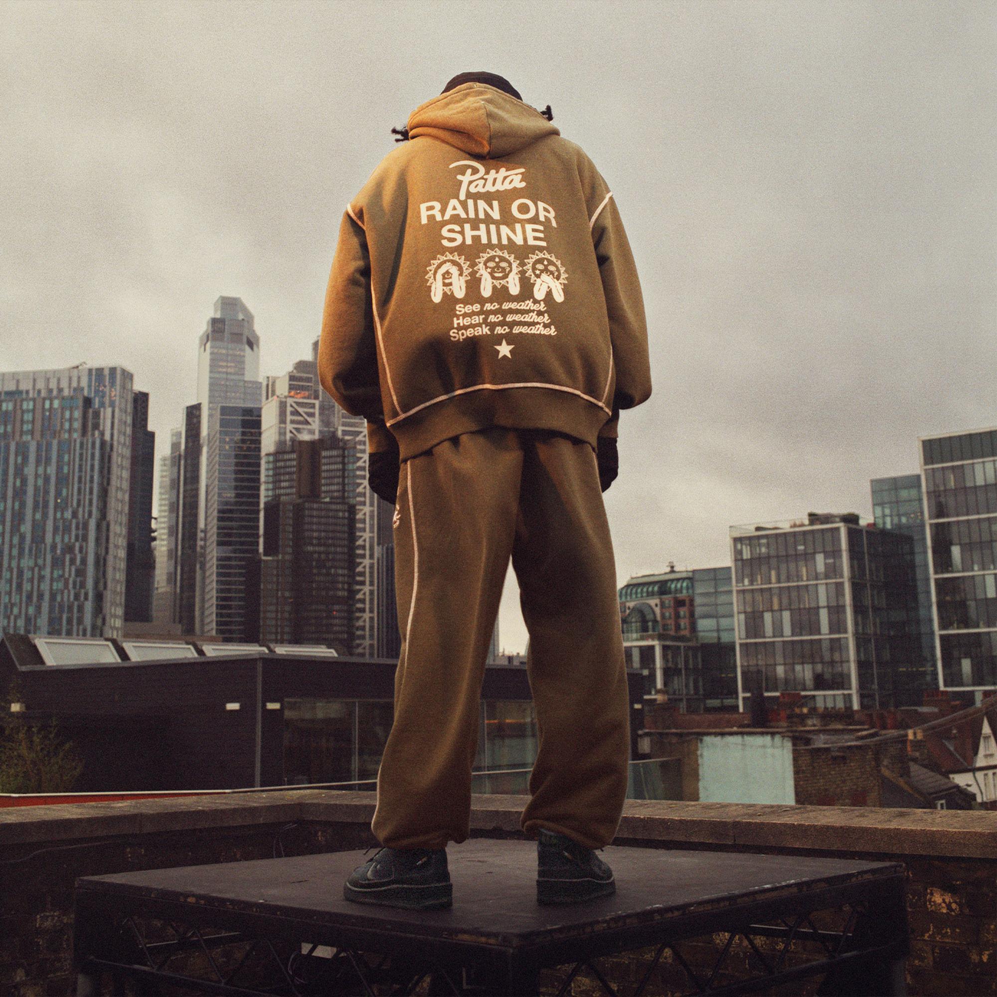 Converse x Patta Nakışlı Unisex Haki Hoodie