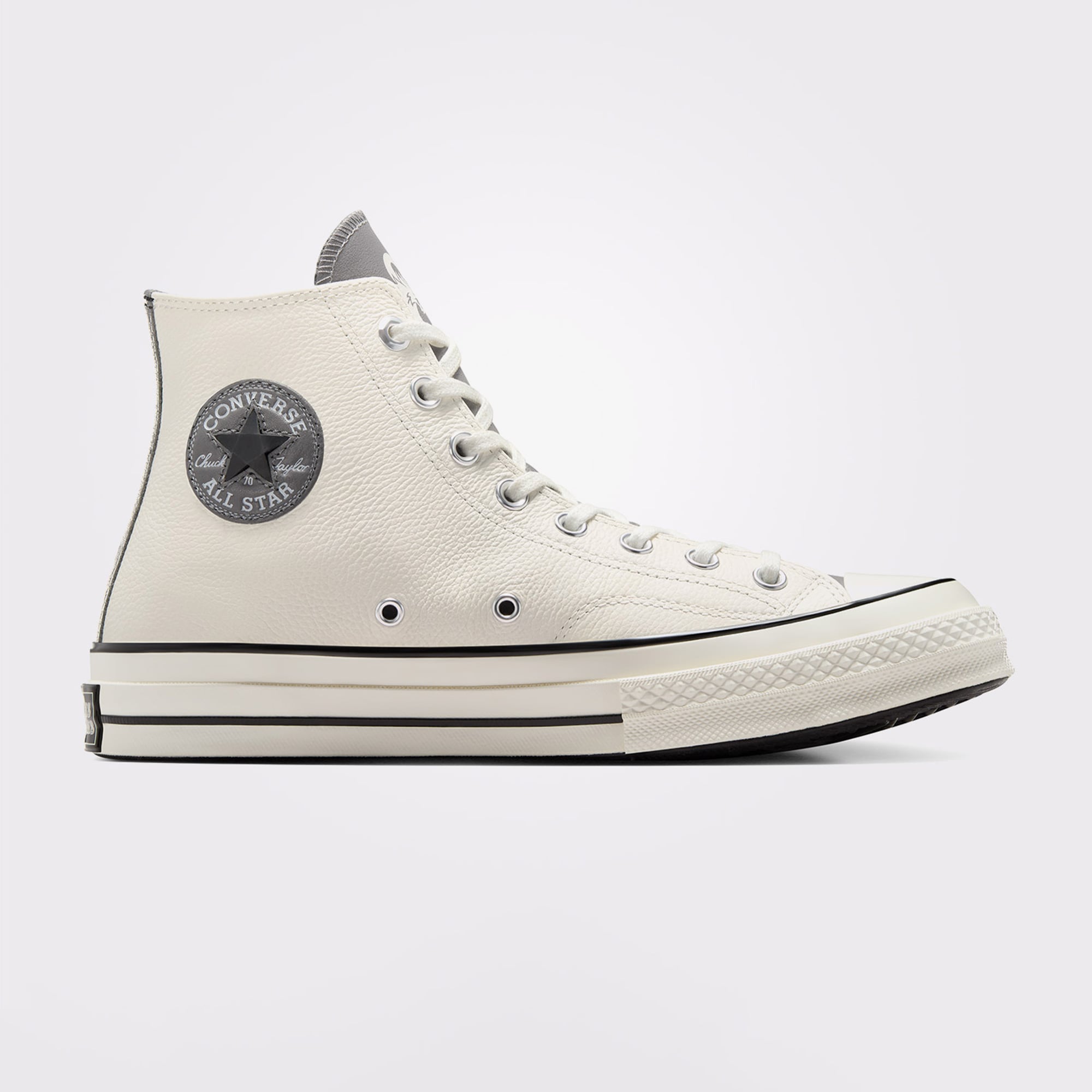 Converse x Dungeons & Dragons Unisex Krem Sneaker