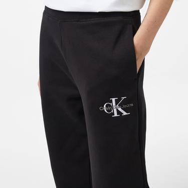  Calvin Klein Jeans Monologo Cuffed Kadın Siyah Eşofman Altı
