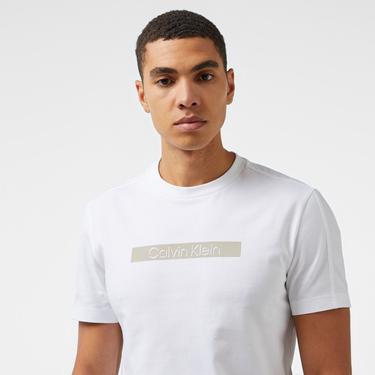  Calvin Klein Cut Out Shadow Logo Erkek Beyaz T-Shirt