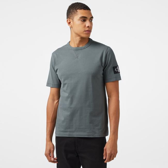  Calvin Klein Jeans Badge Regular Erkek Gri T-Shirt
