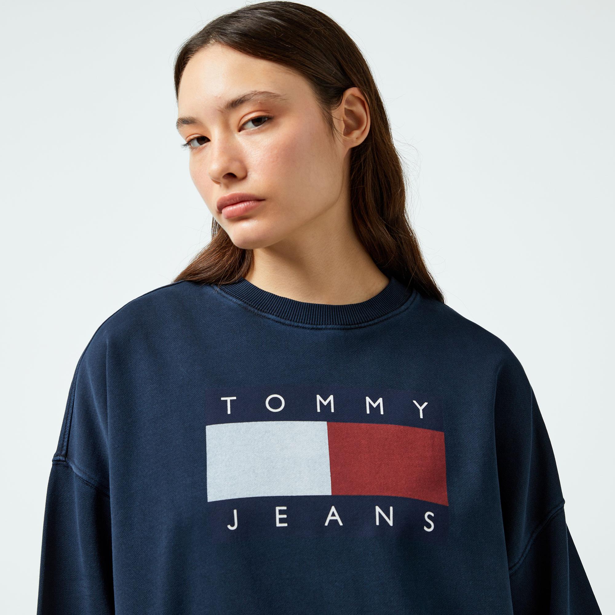 Tommy Hilfiger Jeans Tommy Flag Crew Kadın Lacivert Sweatshirt