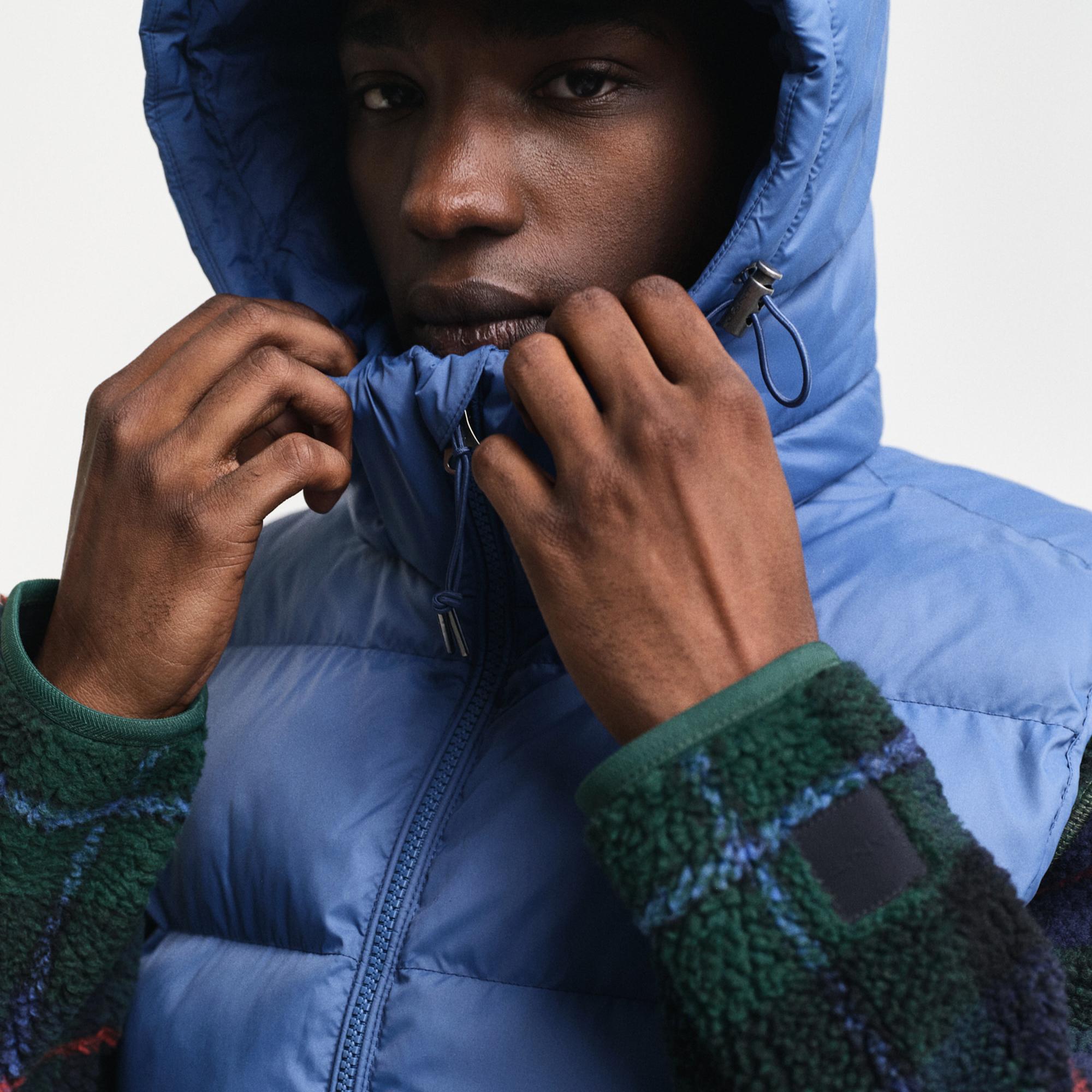 GANT Erkek Mavi Kapüşonlu Yelek