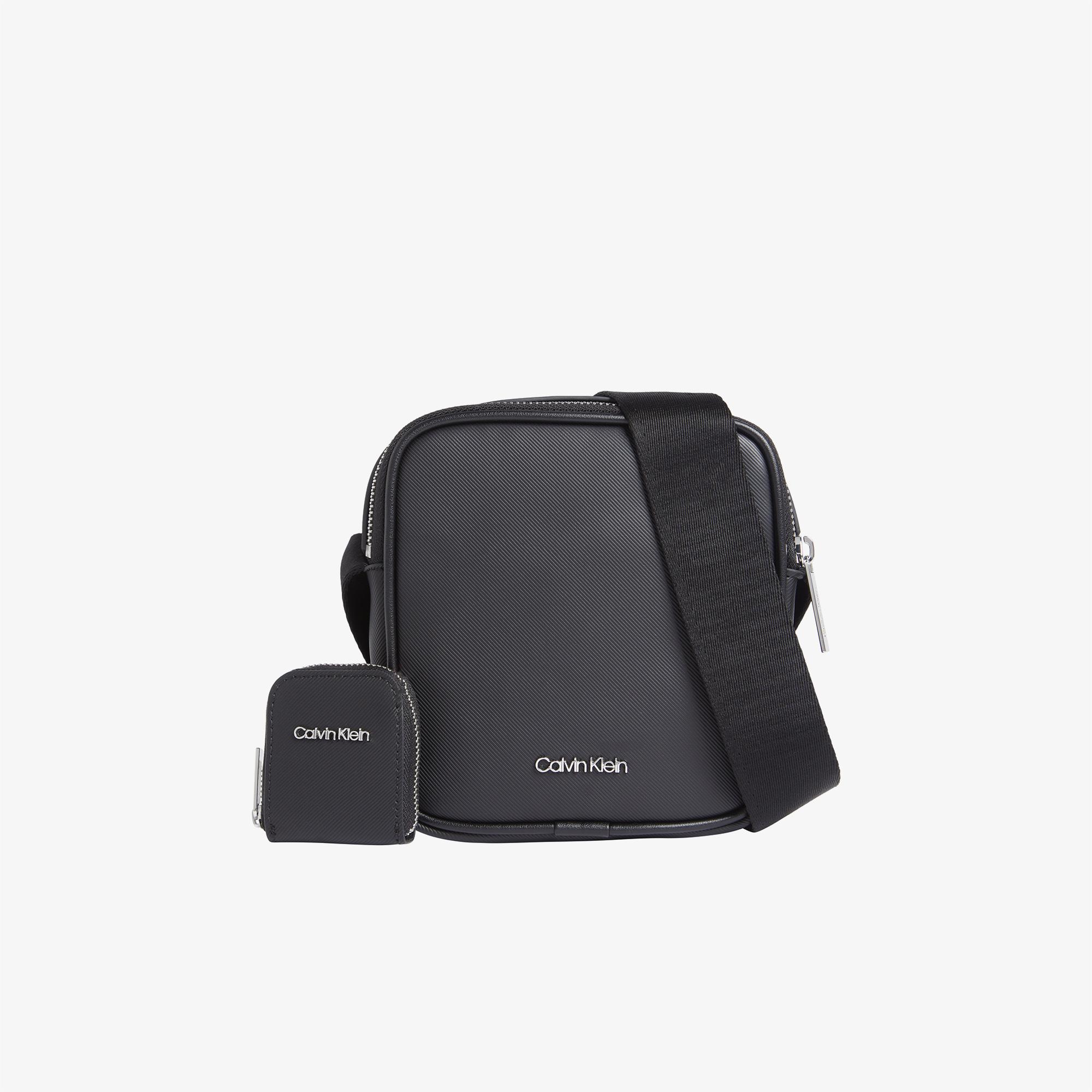 Calvin Klein Essential Erkek Siyah Çapraz Çanta