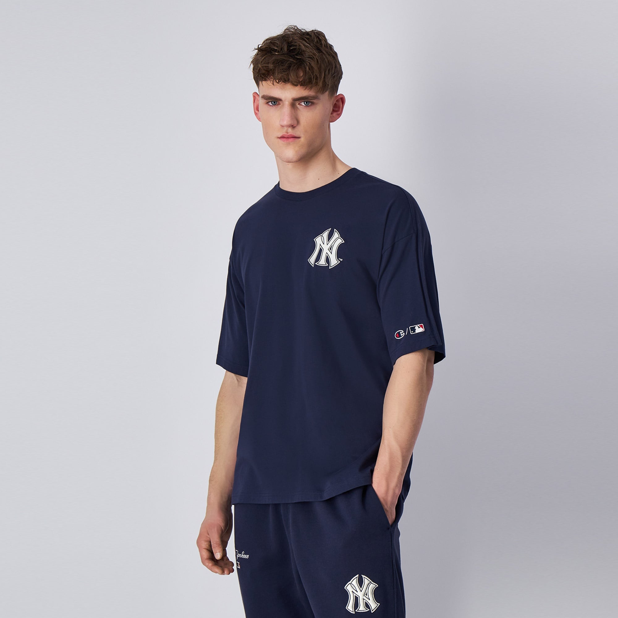 Champion Erkek Lacivert T-Shirt