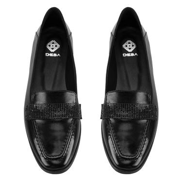  Kadın Siyah Deri Babet